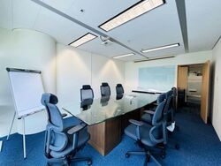 Gateway East (D7), Office #551829651